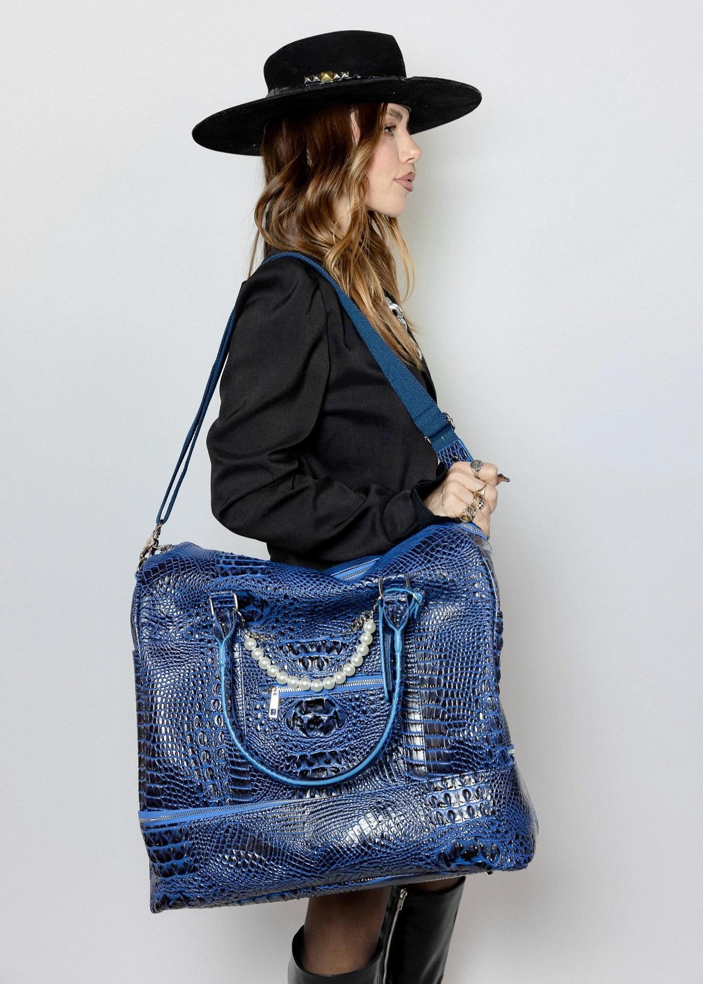 The Rayne Elements Series Bag – Larisa Love