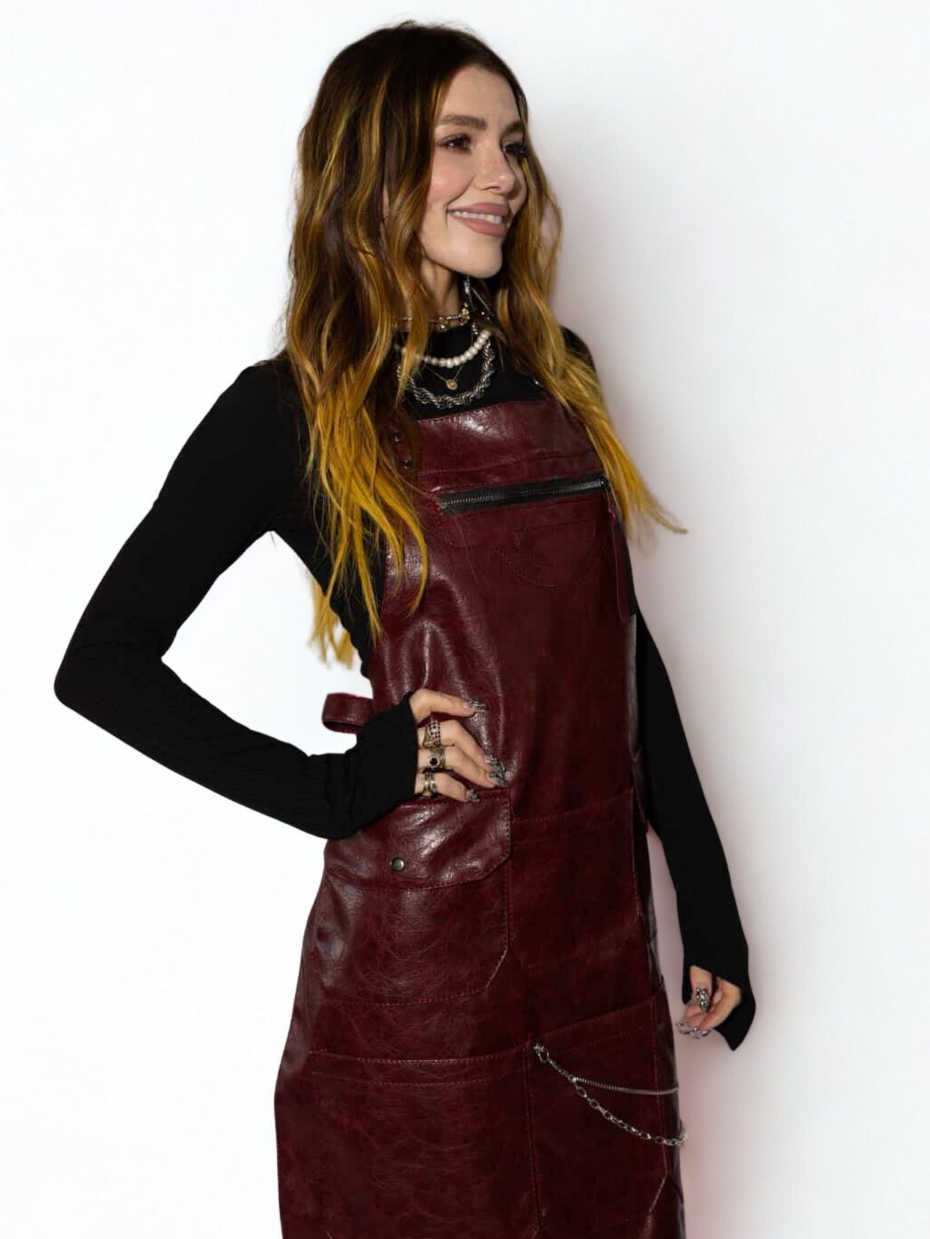 The Vera Essential Apron – Larisa Love
